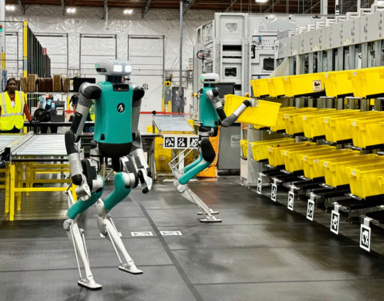 ¿Cuántos robots tiene Amazon?